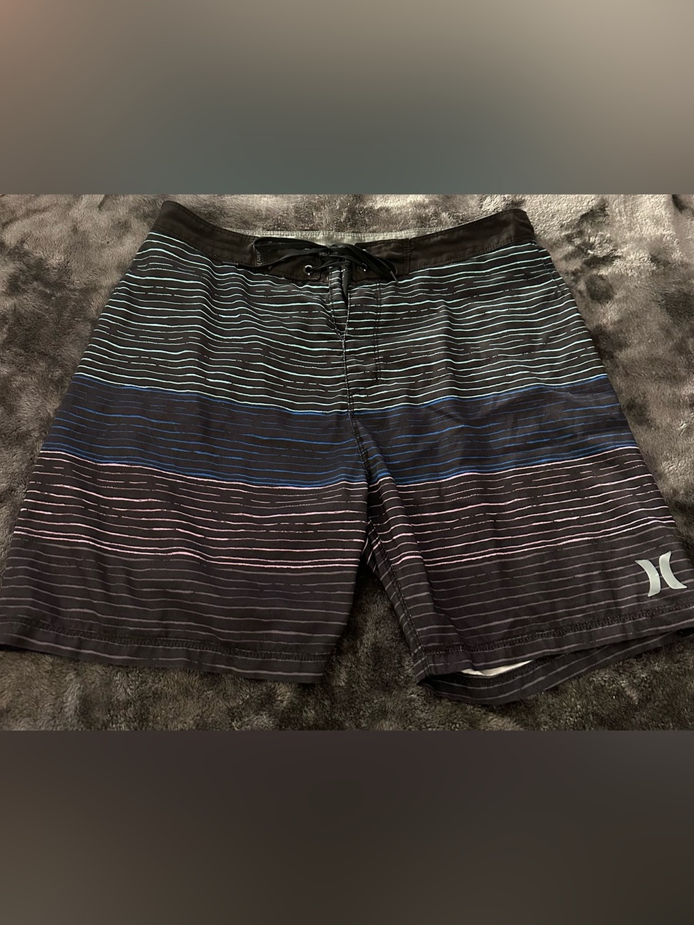 Men's Hurley Black Striped Swim Board Shorts size 32